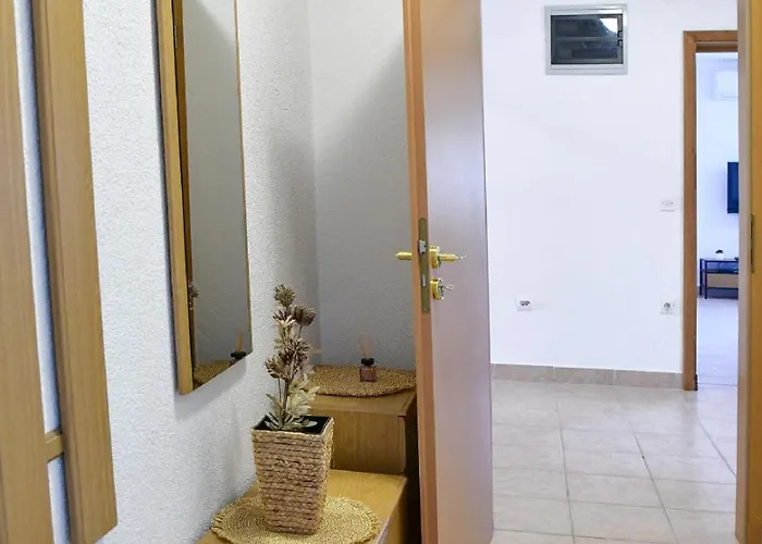 Lara דירה סיני